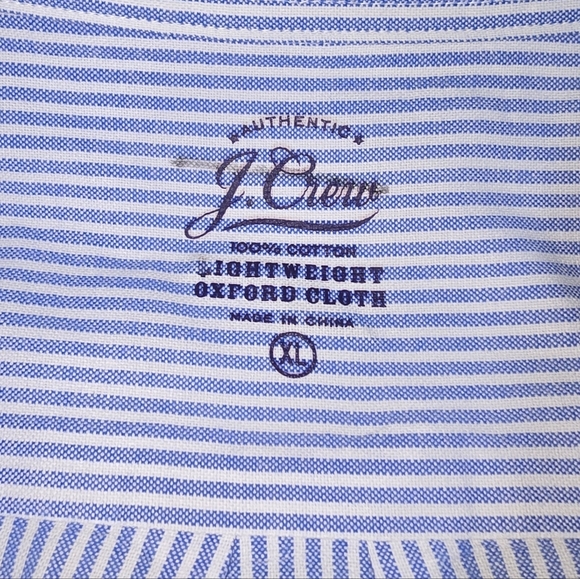 j. Crew | Lightweight Oxford Pin-Striped Embroidered BlueWhale Button Down Shirt - Picture 2 of 15